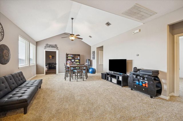 5835 Caspian Falls Lane, Fulshear, TX 77441