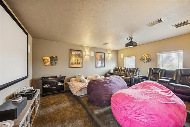 5835 Caspian Falls Lane, Fulshear, TX 77441