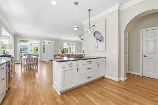 152 Grackle Ln., Pawleys Island, SC 29585