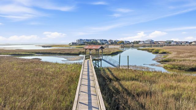 152 Grackle Ln., Pawleys Island, SC 29585