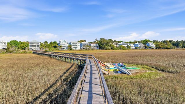152 Grackle Ln., Pawleys Island, SC 29585