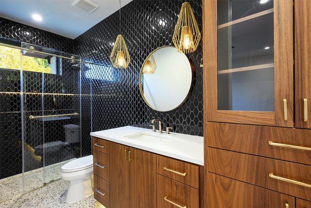 10142 Coppedge Lane, Dallas, TX 75229
