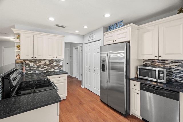 2397 E ORANGEHILL AVENUE, Palm Harbor, FL 34683