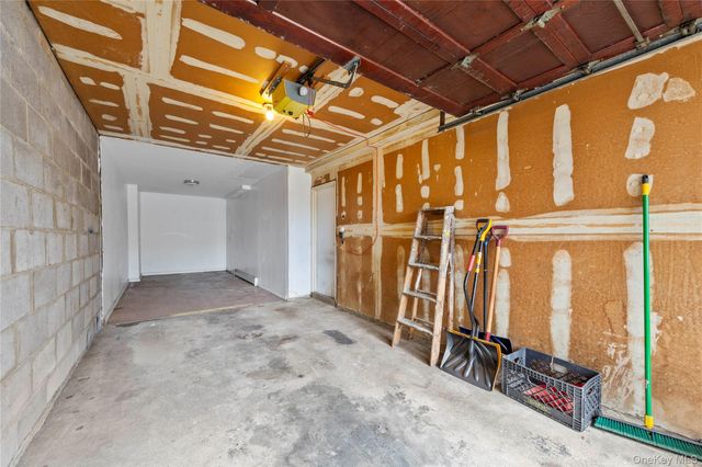 71-34 Kissena Boulevard, Flushing, NY 11367