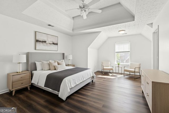 18 Belmont Park Lane, Newnan, GA 30263