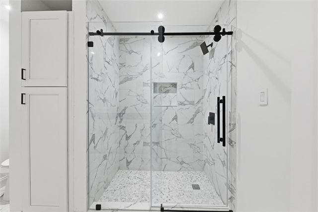 15827 Foxgate Road, Houston, TX 77079