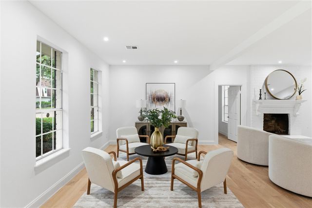 15827 Foxgate Road, Houston, TX 77079