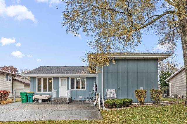 8778 Madison Avenue, Munster, IN 46321