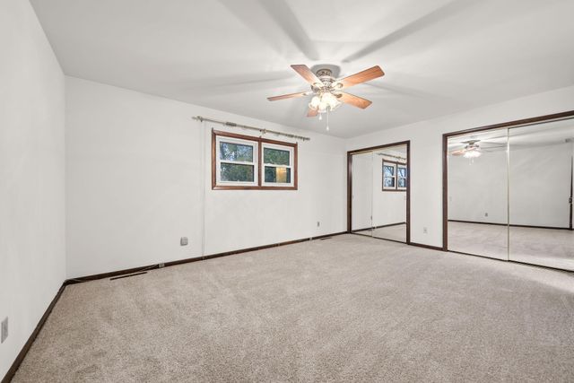 8778 Madison Avenue, Munster, IN 46321