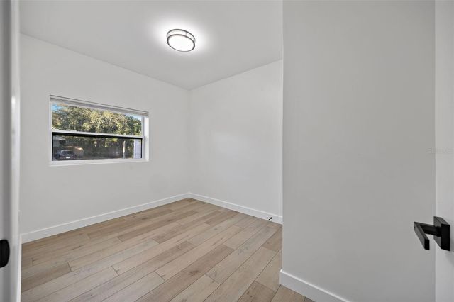 1600 CONNECTICUT AVENUE NE, St Petersburg, FL 33703