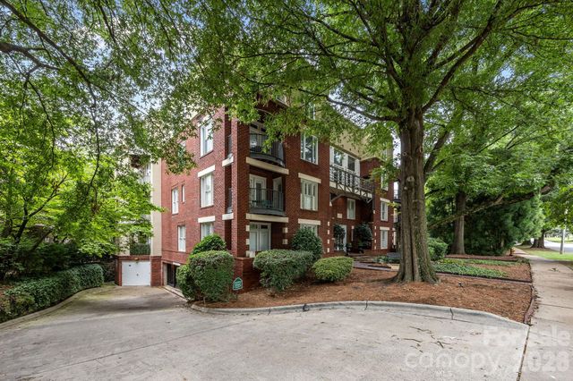 416 Queens Road 19, Charlotte, NC 28207