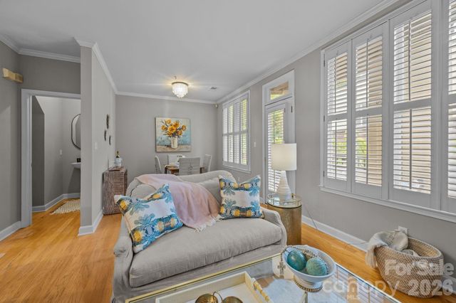 416 Queens Road 19, Charlotte, NC 28207