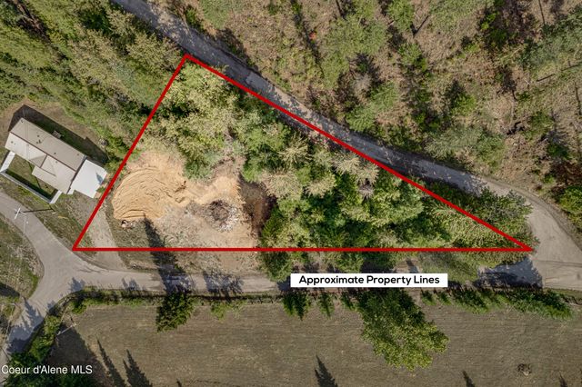 601 8th St, Mullan, ID 83846