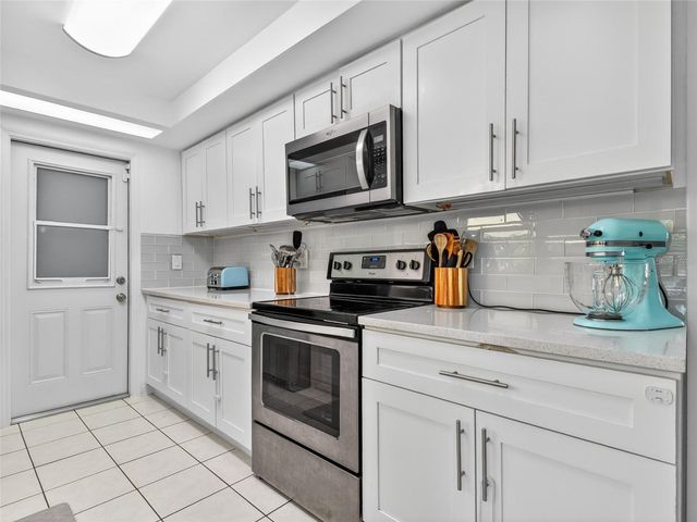 258 READING STREET NW, Port Charlotte, FL 33952