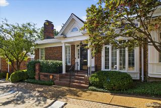 510 Middleton Court, Kirkwood, MO 63122