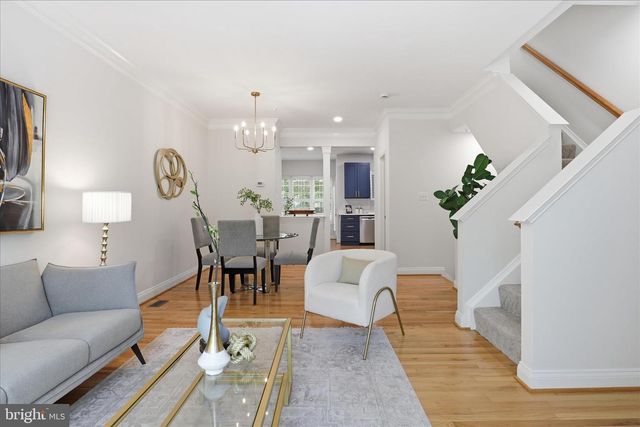 3843 WATKINS MILL DR, Alexandria, VA 22304