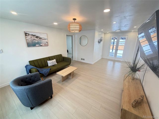 1173 Ironton Street, Aurora, CO 80010