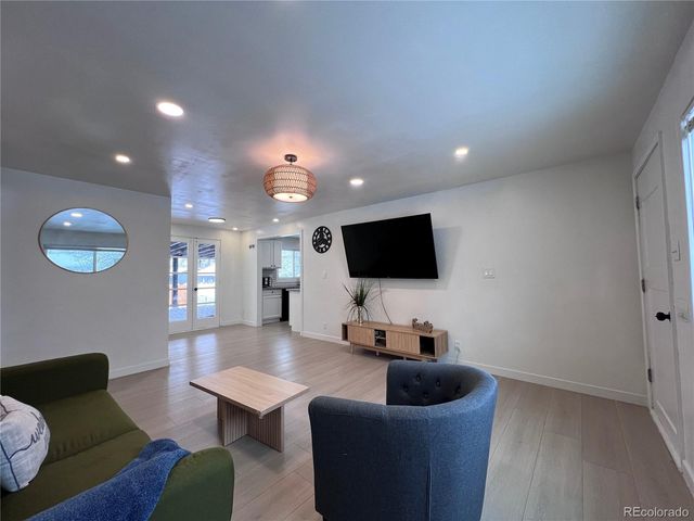 1173 Ironton Street, Aurora, CO 80010