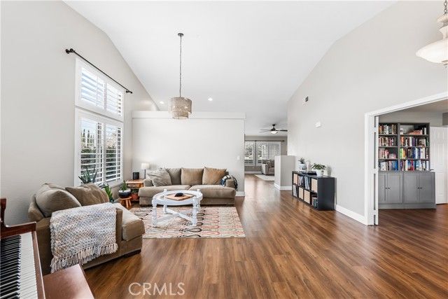 41006 Vista Rambia, Palmdale, CA 93551