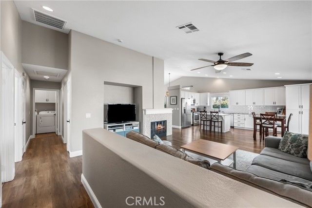 41006 Vista Rambia, Palmdale, CA 93551