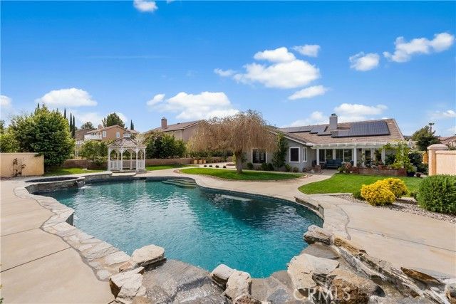 41006 Vista Rambia, Palmdale, CA 93551