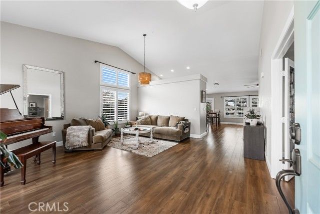 41006 Vista Rambia, Palmdale, CA 93551