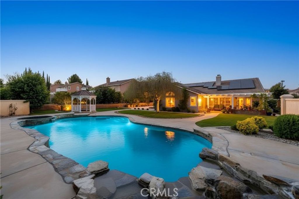 41006 Vista Rambia, Palmdale, CA 93551