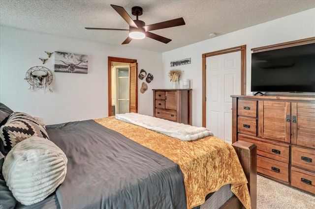 704 Cedar Springs Drive, Tuttle, OK 73089