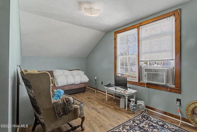 92 S Elm Street, Clarkton, NC 28433