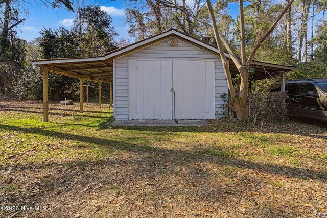 92 S Elm Street, Clarkton, NC 28433