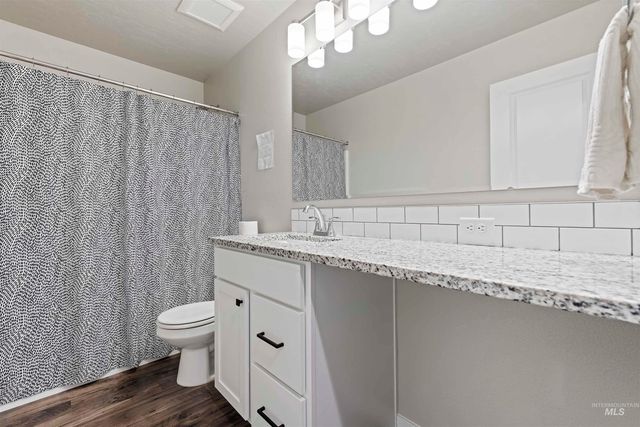 12452 Shadow River St, Caldwell, ID 83607