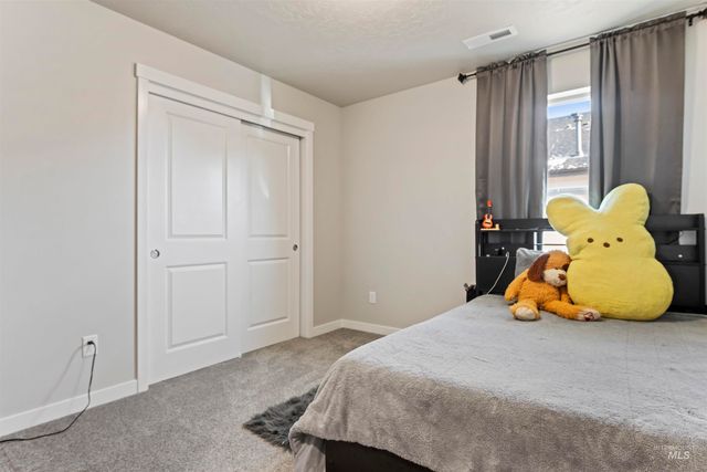 12452 Shadow River St, Caldwell, ID 83607