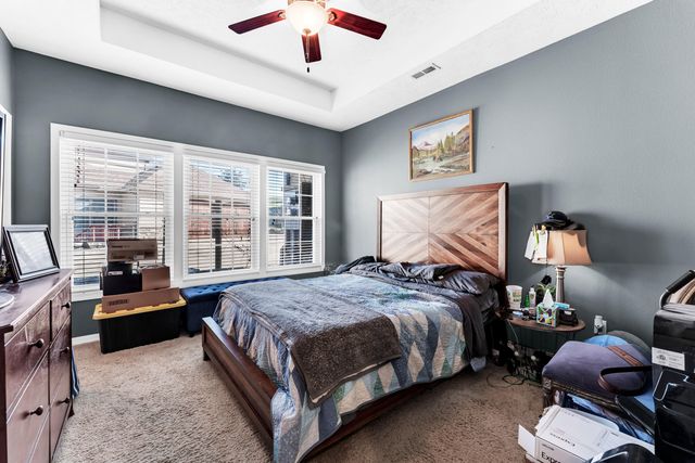 157 N Tuscany Drive, Hollister, MO 65672