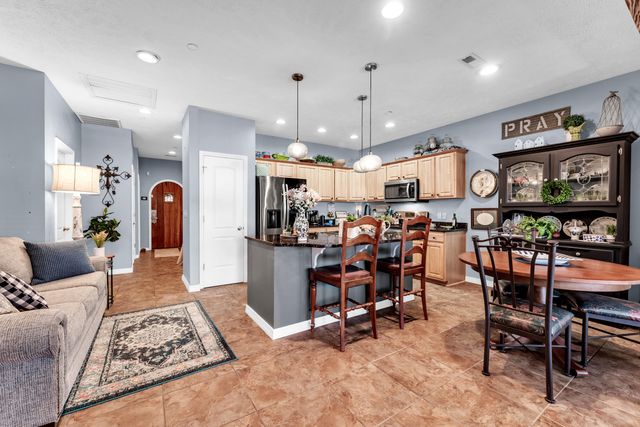 157 N Tuscany Drive, Hollister, MO 65672