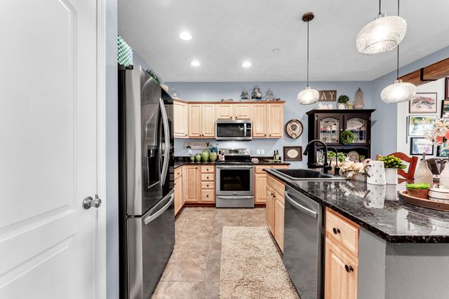 157 N Tuscany Drive, Hollister, MO 65672