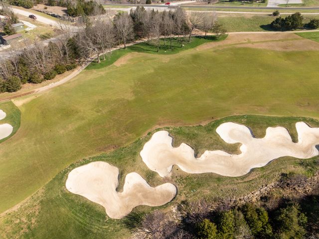 157 N Tuscany Drive, Hollister, MO 65672