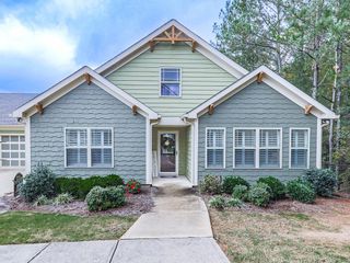 29 William NE Drive 14, White, GA 30184