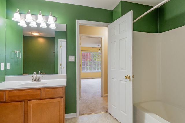 11742 Broadway, Crown Point, IN 46307