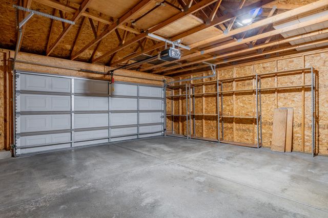 11742 Broadway, Crown Point, IN 46307