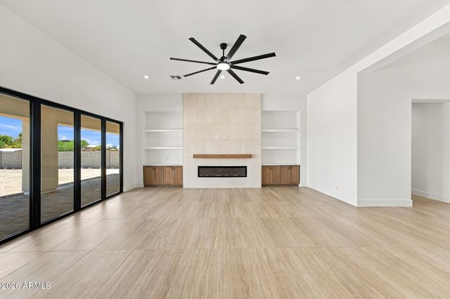 608 E Leisure Lane, Phoenix, AZ 85086