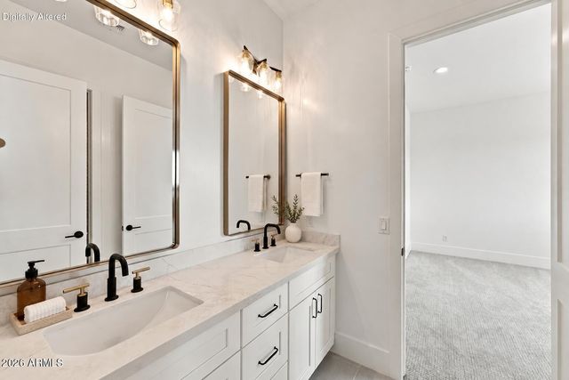 608 E Leisure Lane, Phoenix, AZ 85086