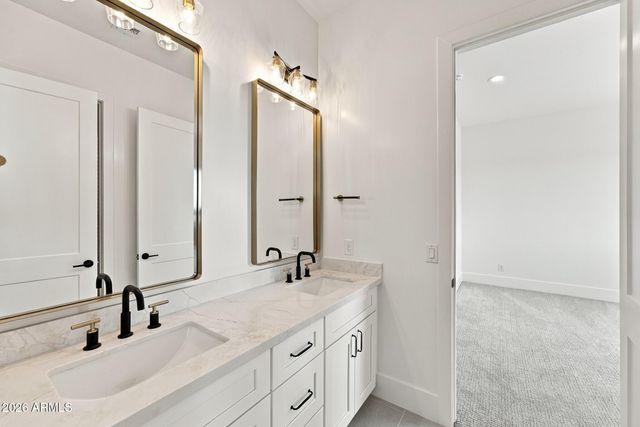 608 E Leisure Lane, Phoenix, AZ 85086