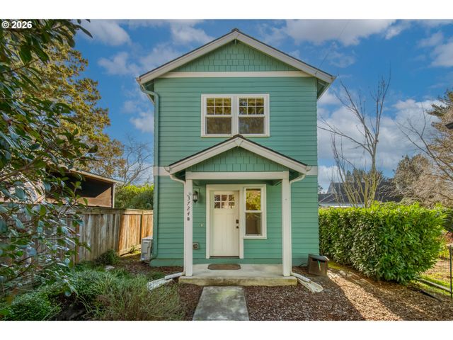 3724 Se FRANKLIN St, Portland, OR 97202