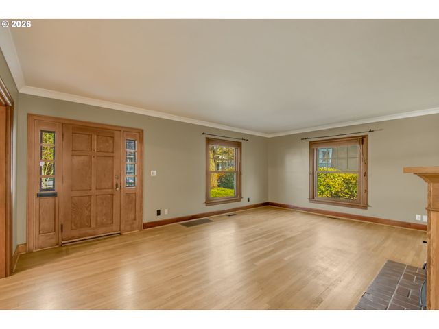 3724 Se FRANKLIN St, Portland, OR 97202