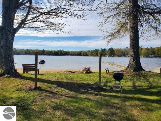 4022 Chippewa Trail, Hale, MI 48739