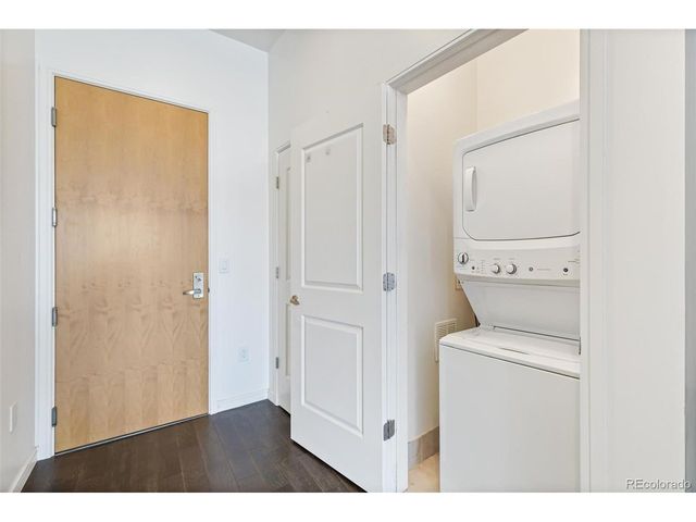 2958 Syracuse St 416, Denver, CO 80238