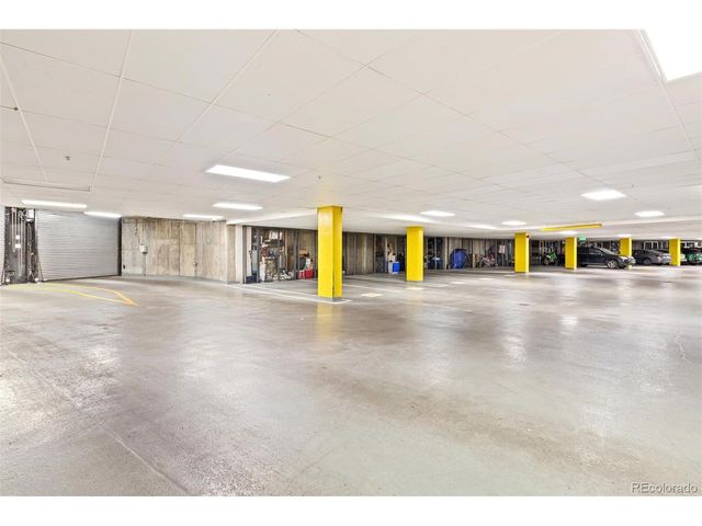 2958 Syracuse St 416, Denver, CO 80238