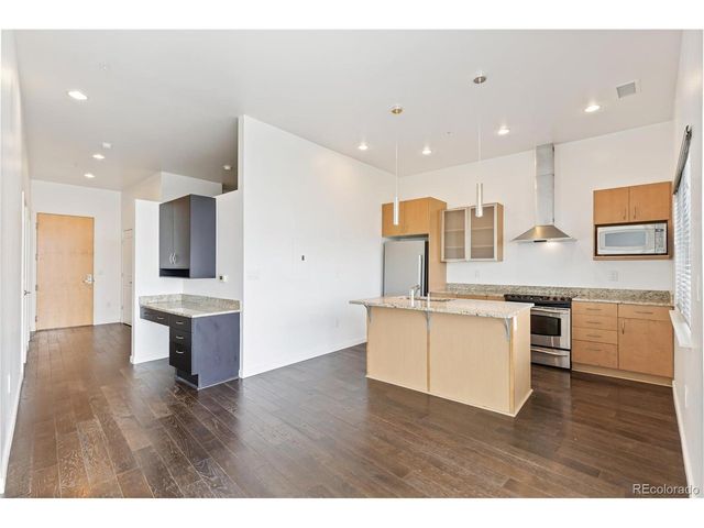 2958 Syracuse St 416, Denver, CO 80238
