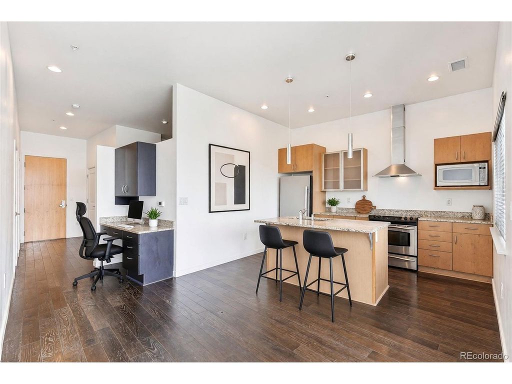 2958 Syracuse St 416, Denver, CO 80238