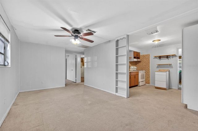 614 SPRUCE STREET, Plant City, FL 33563